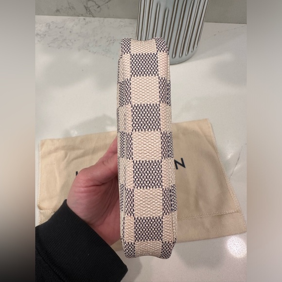 RARE Louis Vuitton Damier Azur Mini Pochette - Picture 7 of 17